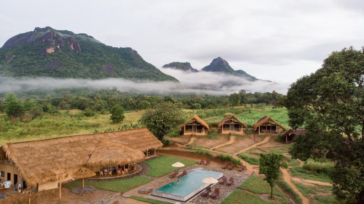 Wild Glamping Gal Oya - Thema Collection Hotel Galgamuwa  Exterior photo